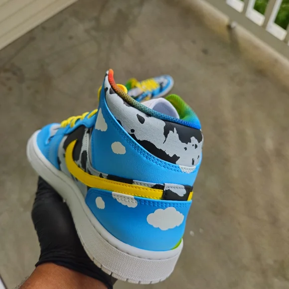 Custom Jordan's 1s - Picture 5 of 10